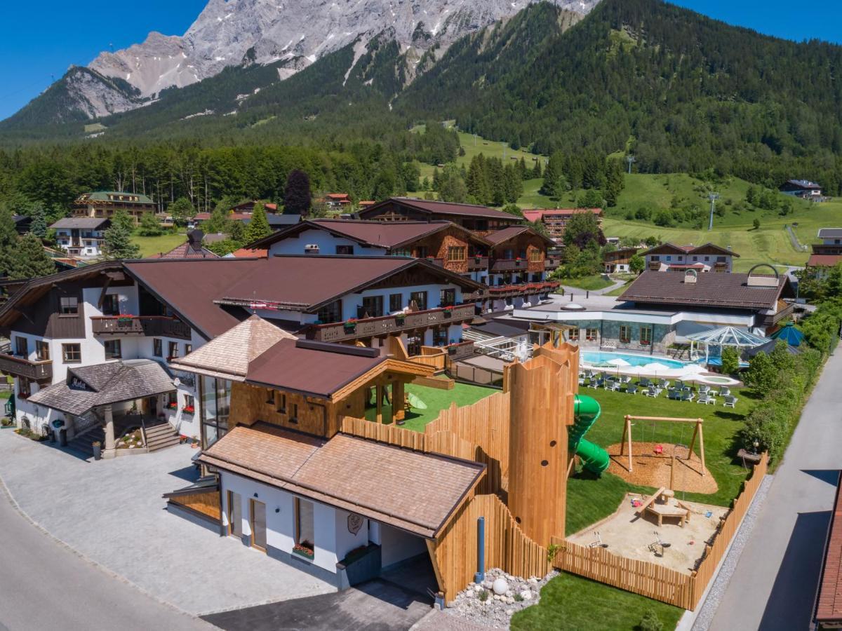 Hotel Tirolerhof - Familotel Zugspitze แอห์วัลด์ ภายนอก รูปภาพ