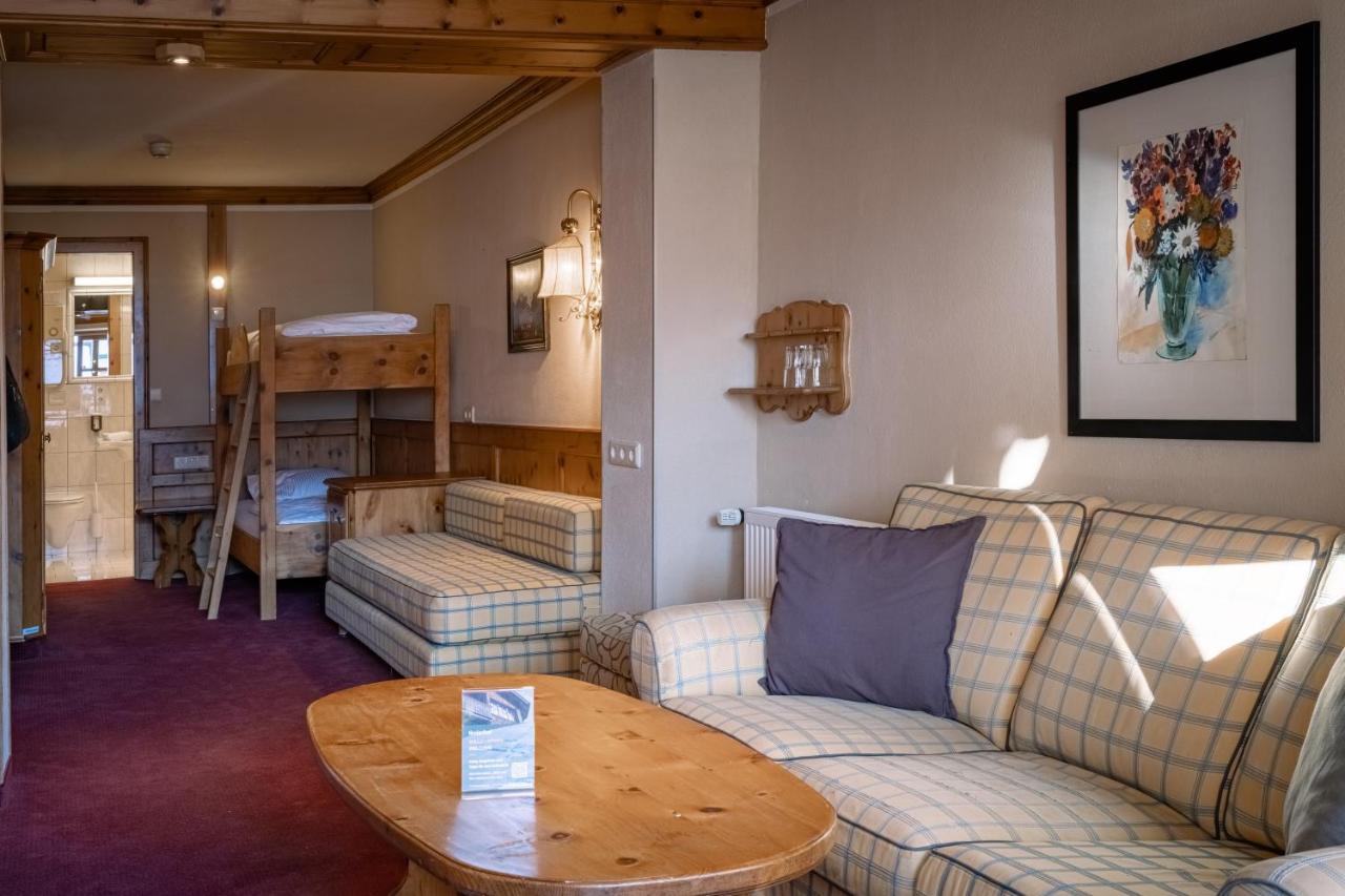 Hotel Tirolerhof - Familotel Zugspitze แอห์วัลด์ ภายนอก รูปภาพ