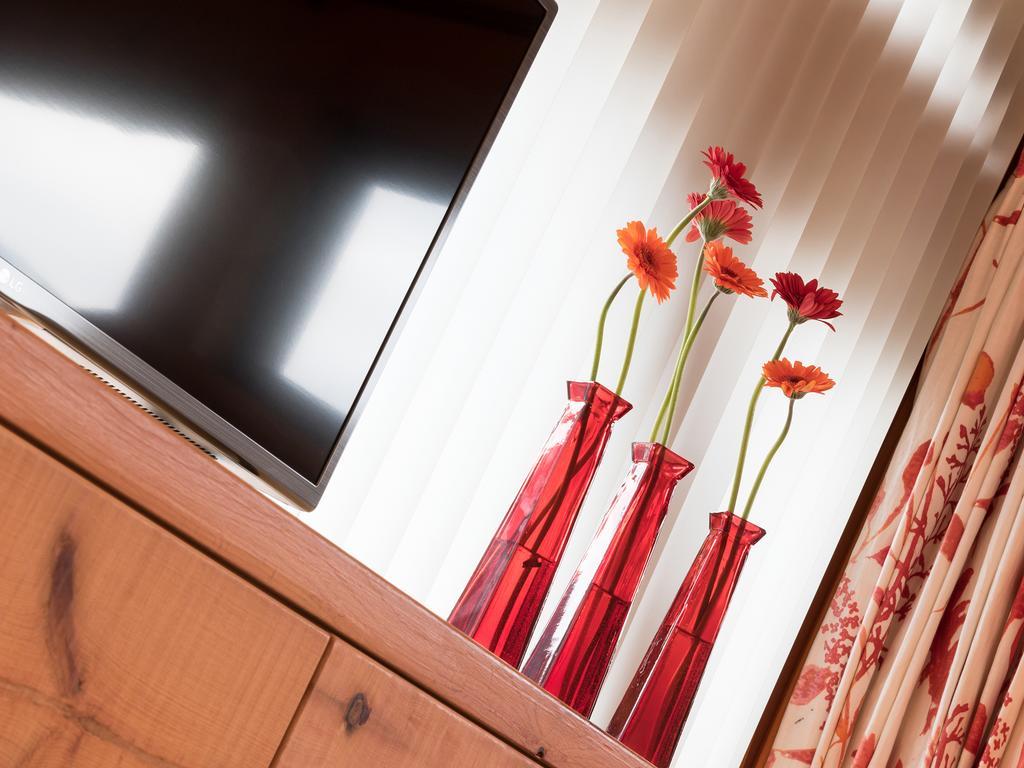 Hotel Tirolerhof - Familotel Zugspitze แอห์วัลด์ ภายนอก รูปภาพ