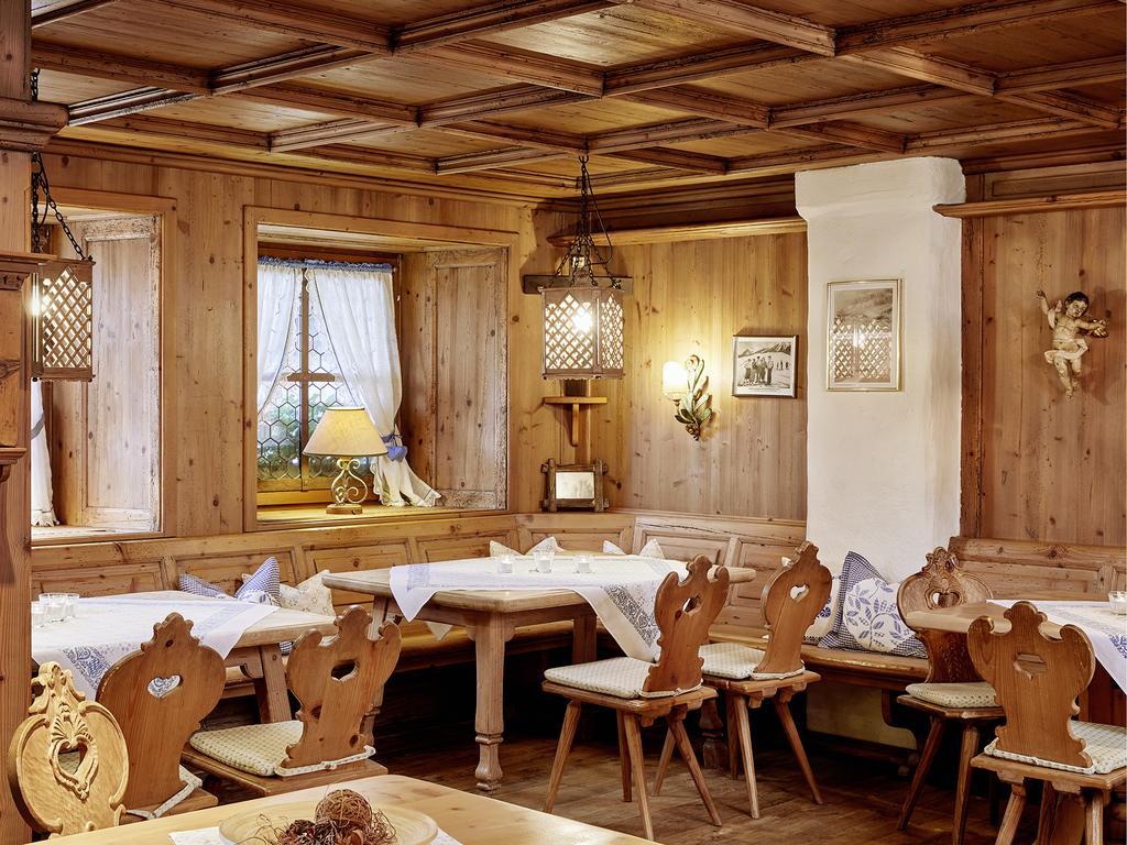 Hotel Tirolerhof - Familotel Zugspitze แอห์วัลด์ ภายนอก รูปภาพ